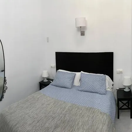 Casa Antigua Reformada Junto Al Mar *